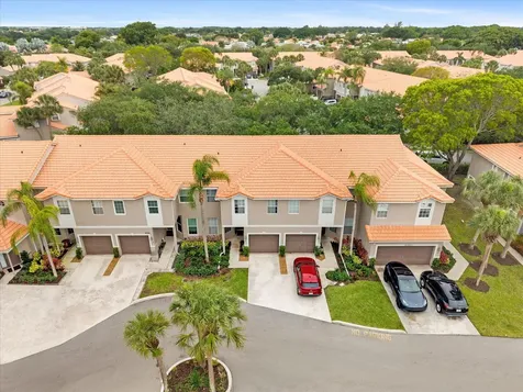 10240 Via Hibiscus Boca Raton FL 33428