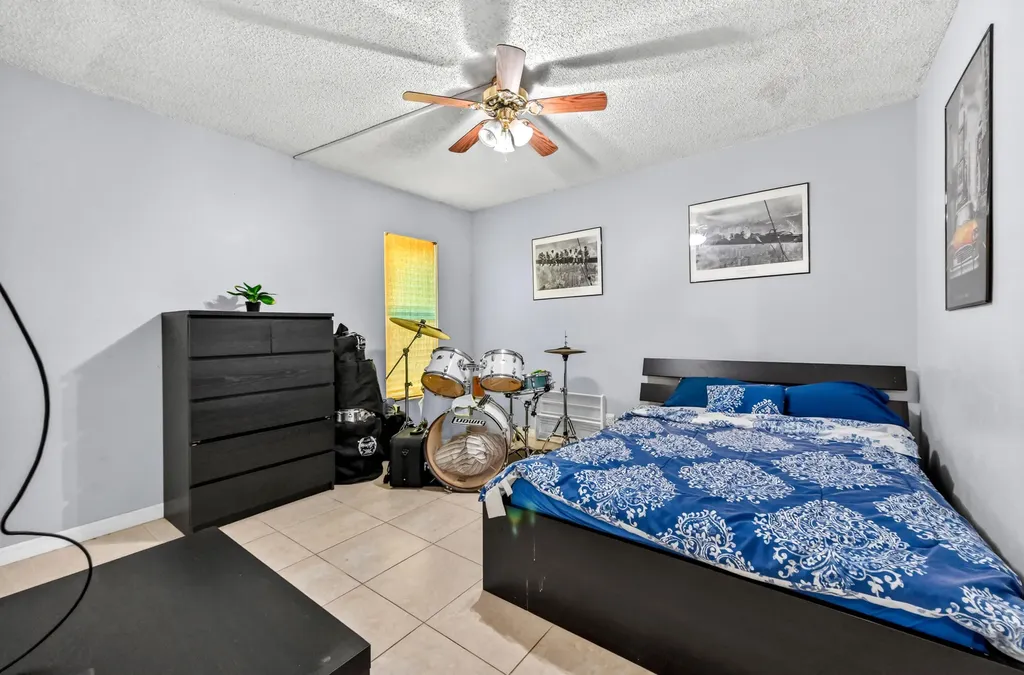 430 Commodore Drive Plantation FL 33325