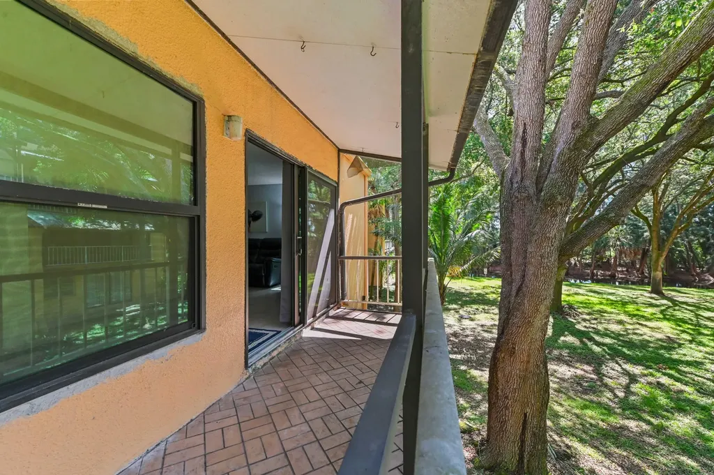 430 Commodore Drive Plantation FL 33325