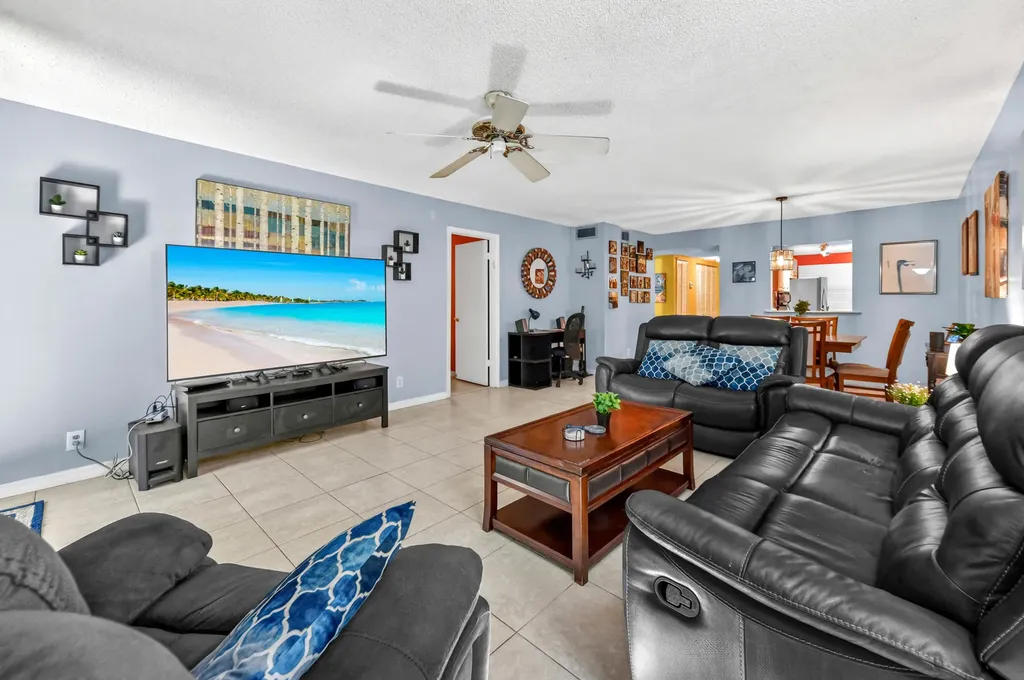 430 Commodore Drive Plantation FL 33325