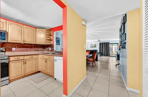 430 Commodore Drive Plantation FL 33325