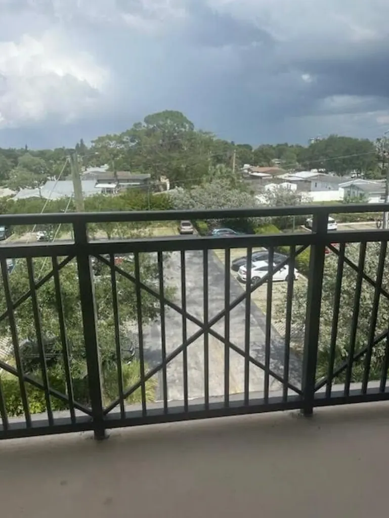 4100 SW 64th Avenue Davie FL 33314