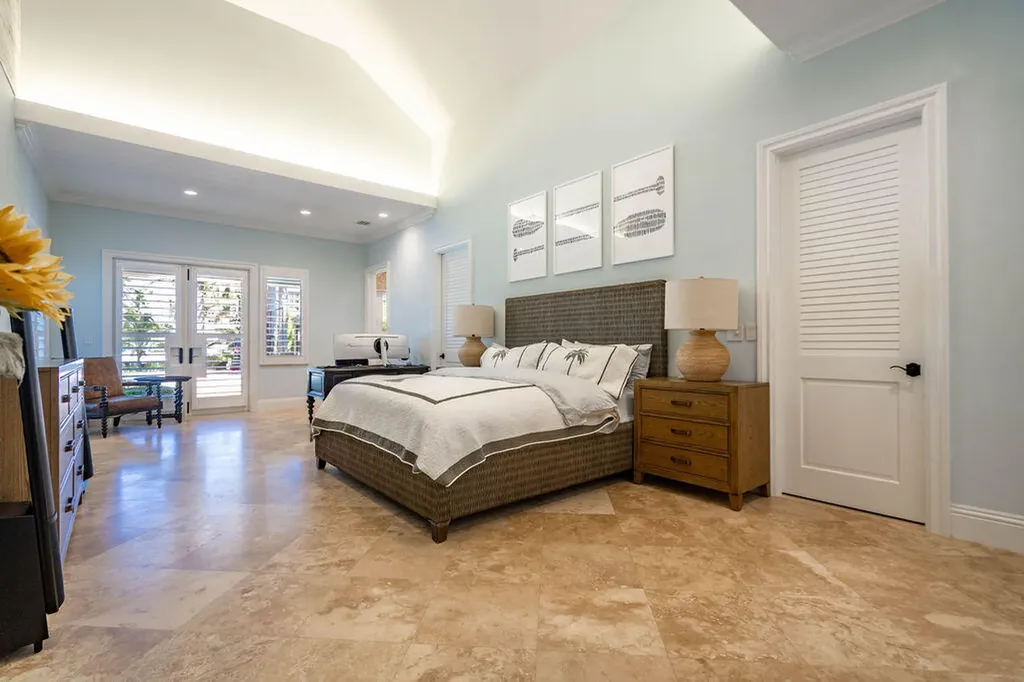 4130 NE 31st Avenue Lighthouse Point FL 33064
