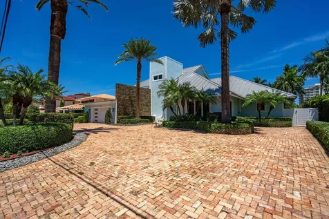 4130 NE 31st Avenue Lighthouse Point FL 33064