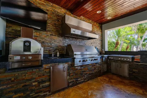 4130 NE 31st Avenue Lighthouse Point FL 33064