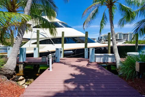 4130 NE 31st Avenue Lighthouse Point FL 33064
