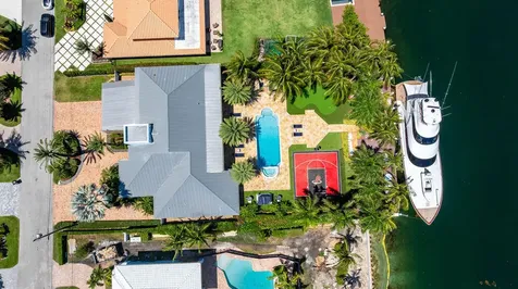 4130 NE 31st Avenue Lighthouse Point FL 33064