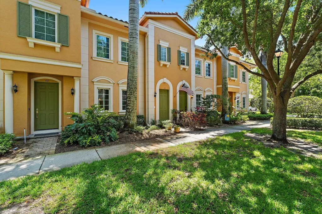 109 Glencullen Circle Jupiter FL 33458