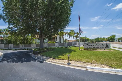 1600 NE Dixie Highway Jensen Beach FL 34957
