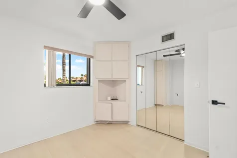 1600 NE Dixie Highway Jensen Beach FL 34957