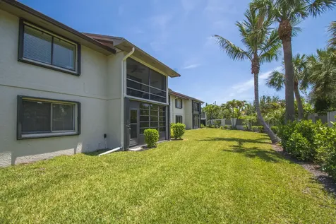 1600 NE Dixie Highway Jensen Beach FL 34957