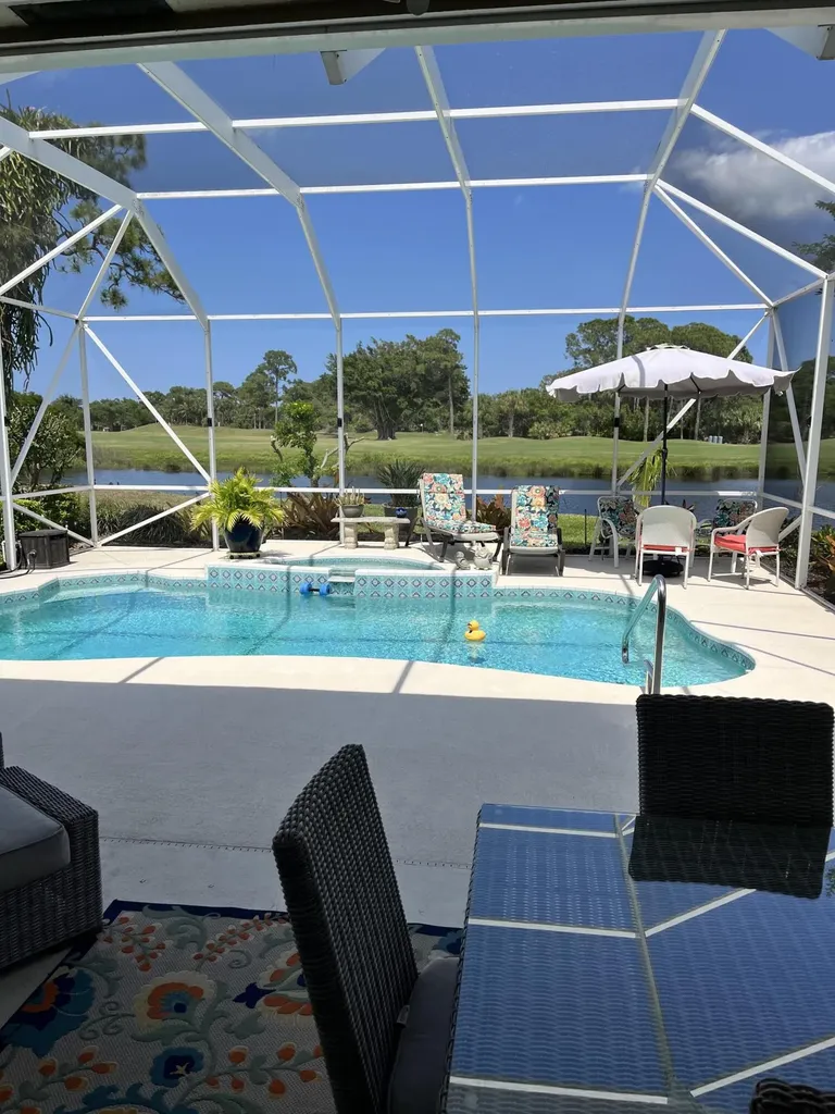 413 SW Fairway Landing Port St Lucie FL 34986
