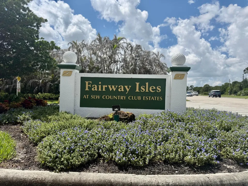 413 SW Fairway Landing Port St Lucie FL 34986