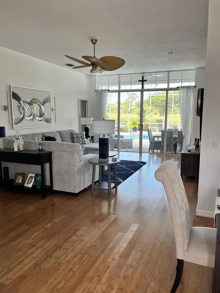 413 SW Fairway Landing Port St Lucie FL 34986