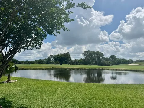 413 SW Fairway Landing Port St Lucie FL 34986