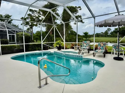 413 SW Fairway Landing Port St Lucie FL 34986