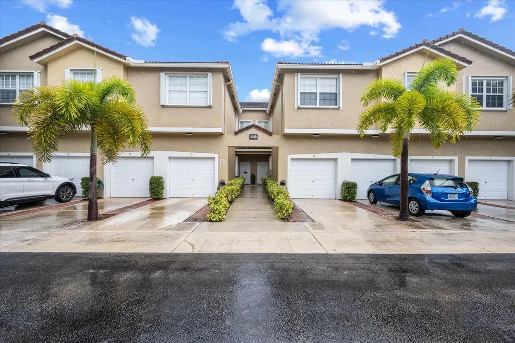 112 Lighthouse Circle Tequesta FL 33469