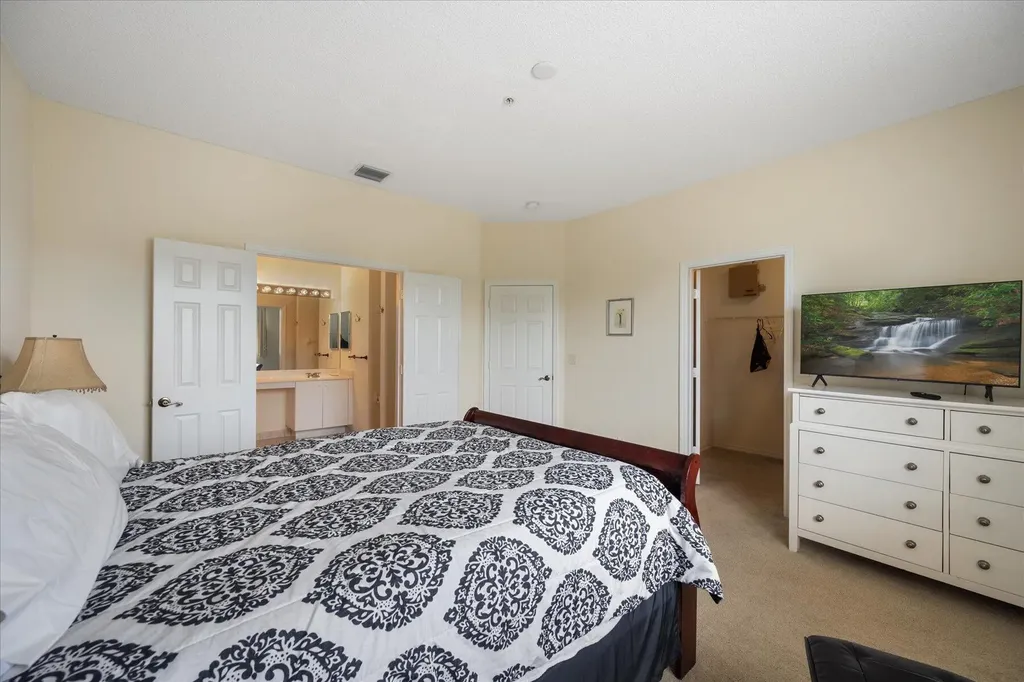 112 Lighthouse Circle Tequesta FL 33469