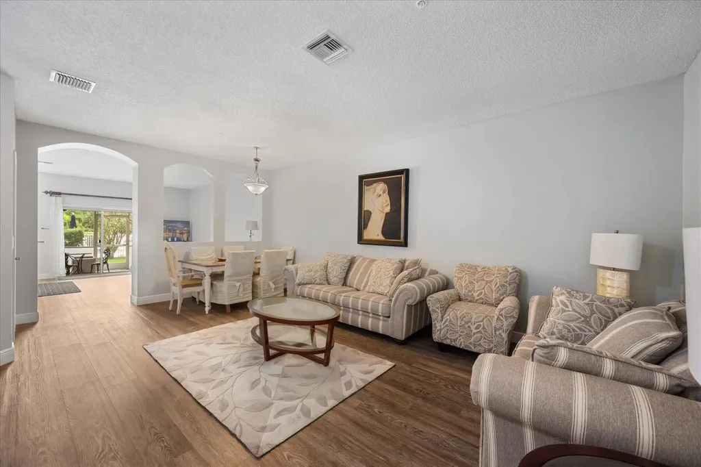 112 Lighthouse Circle Tequesta FL 33469