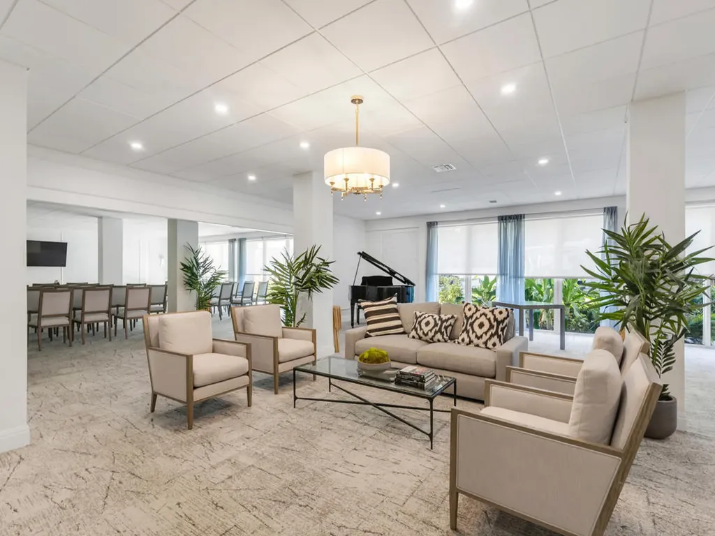 2295 S Ocean Boulevard Palm Beach FL 33480