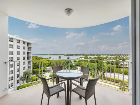 2295 S Ocean Boulevard Palm Beach FL 33480