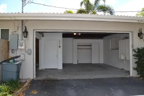 500 SW 62nd Avenue Plantation FL 33317