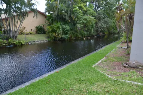 500 SW 62nd Avenue Plantation FL 33317