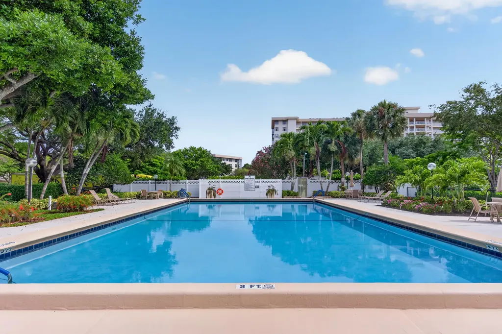 3503 Oaks Way Pompano Beach FL 33069