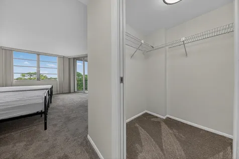 3503 Oaks Way Pompano Beach FL 33069