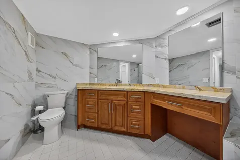 3503 Oaks Way Pompano Beach FL 33069
