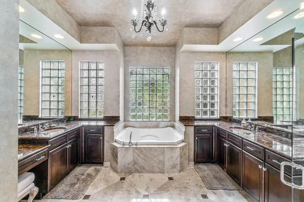 8917 Woodgrove Ridge Court Boynton Beach FL 33473