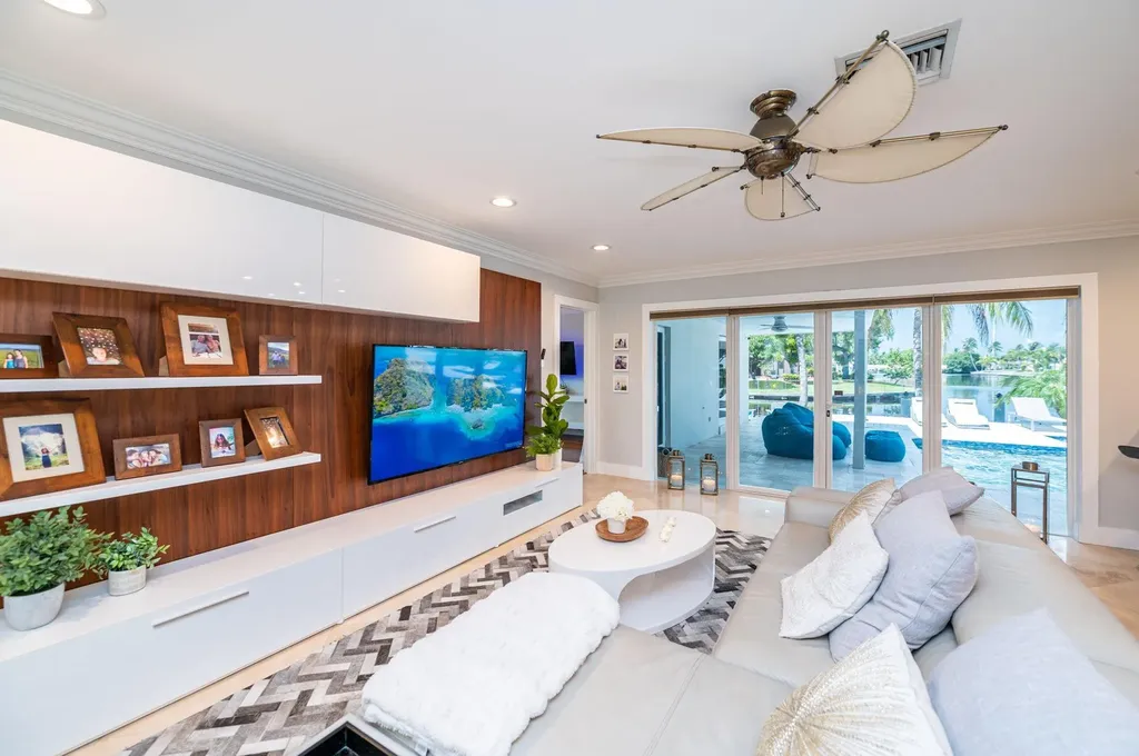 6541 NE 20th Avenue Fort Lauderdale FL 33308