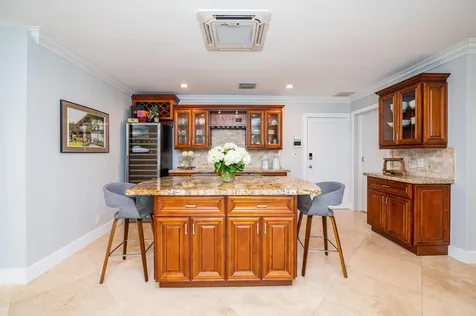 6541 NE 20th Avenue Fort Lauderdale FL 33308