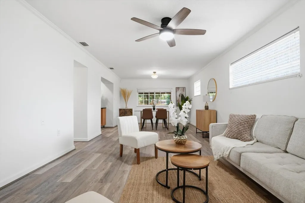 460 NW 136th Street North Miami FL 33168