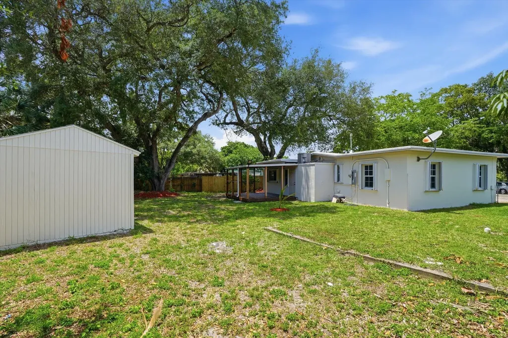 460 NW 136th Street North Miami FL 33168
