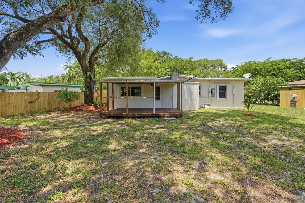 460 NW 136th Street North Miami FL 33168