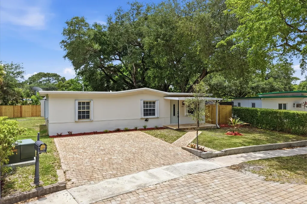 460 NW 136th Street North Miami FL 33168