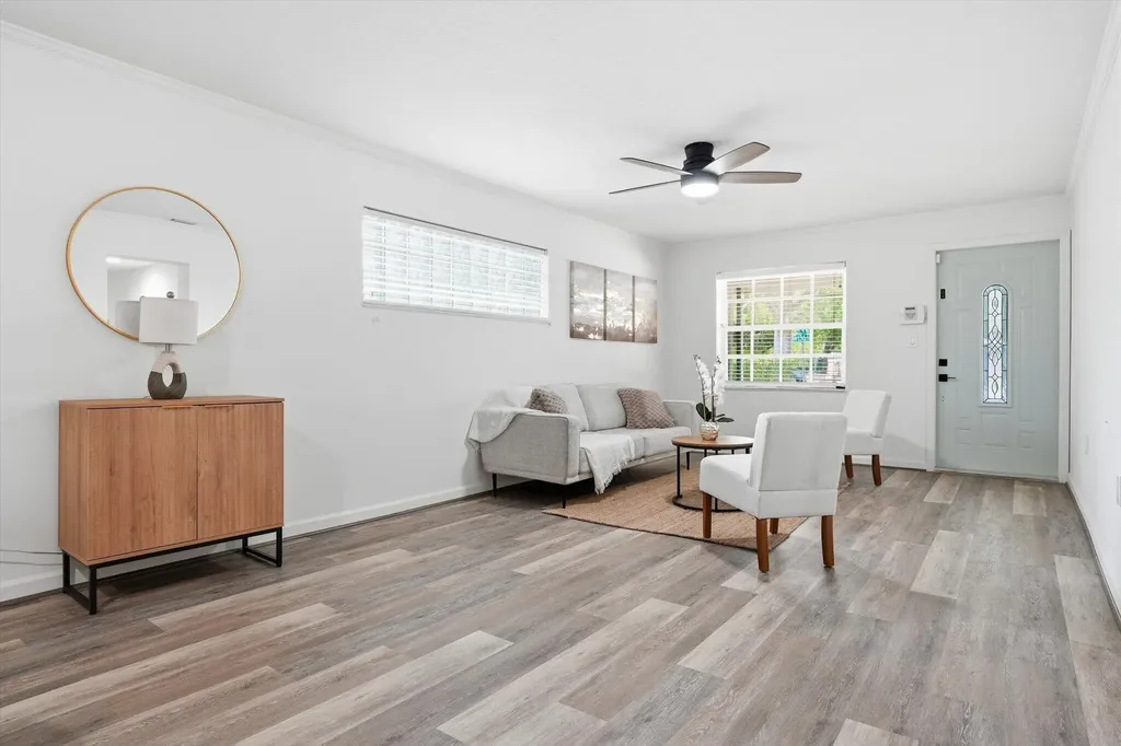 460 NW 136th Street North Miami FL 33168