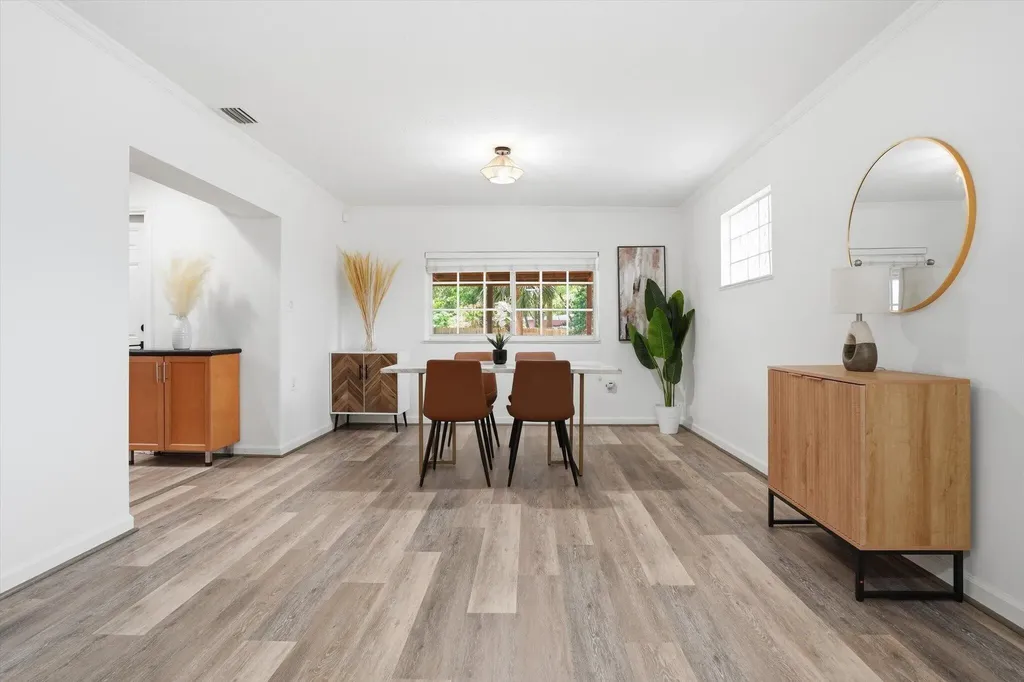 460 NW 136th Street North Miami FL 33168