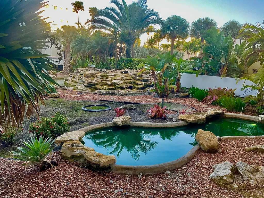 3589 S Ocean Boulevard South Palm Beach FL 33480