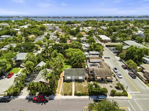926 S L Street Lake Worth Beach FL 33460