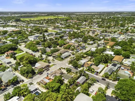 926 S L Street Lake Worth Beach FL 33460