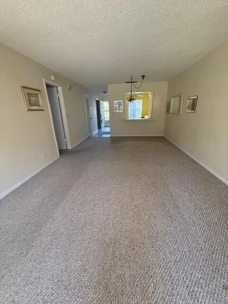 13924 Vía Flora Delray Beach FL 33484