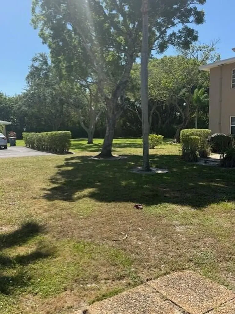 13924 Vía Flora Delray Beach FL 33484