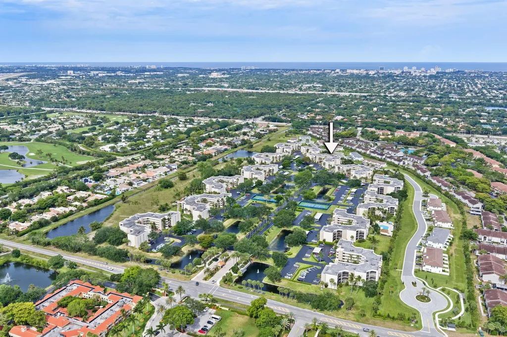 5701 Camino Del Sol Boca Raton FL 33433