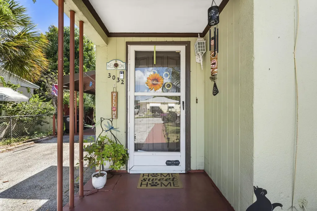 3032 Stanford Road West Palm Beach FL 33405