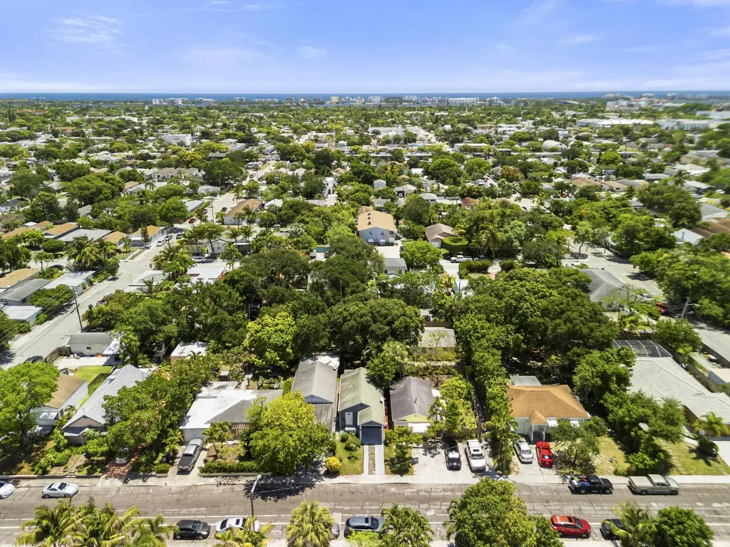 518 N C Street Lake Worth Beach FL 33460