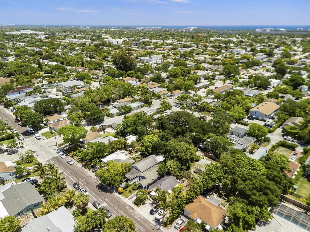 518 N C Street Lake Worth Beach FL 33460