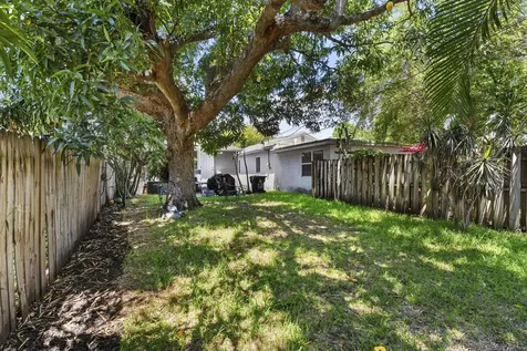 518 N C Street Lake Worth Beach FL 33460