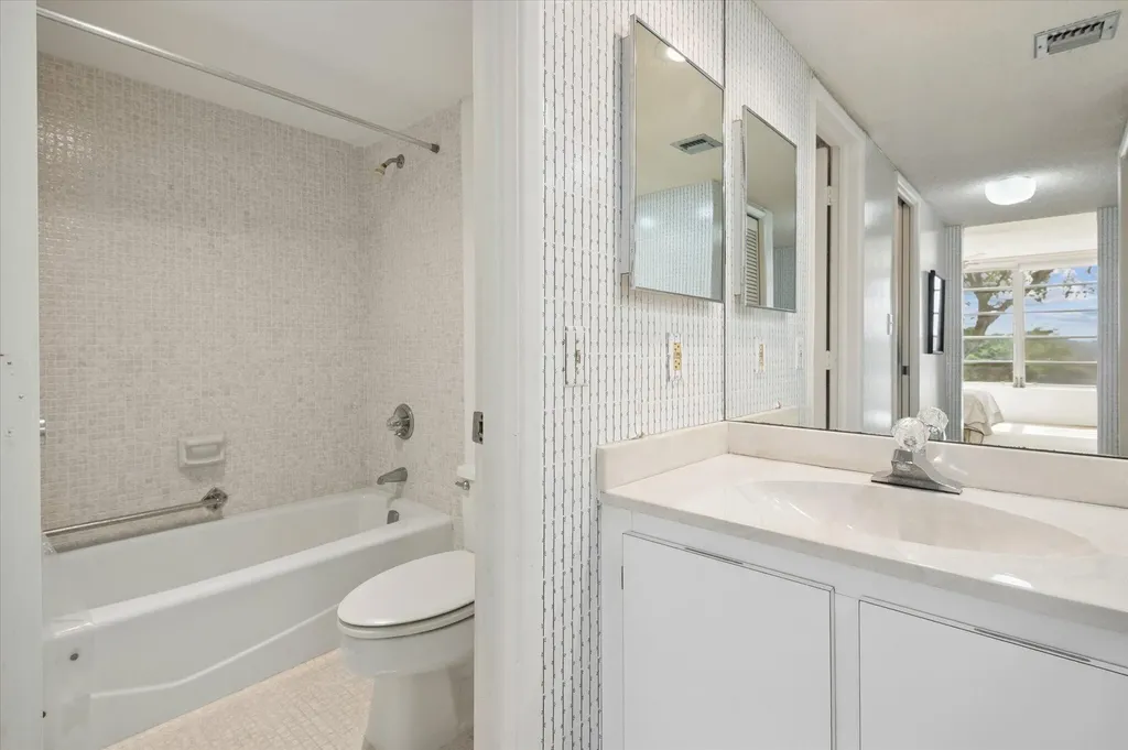 806 Cypress Boulevard Pompano Beach FL 33069